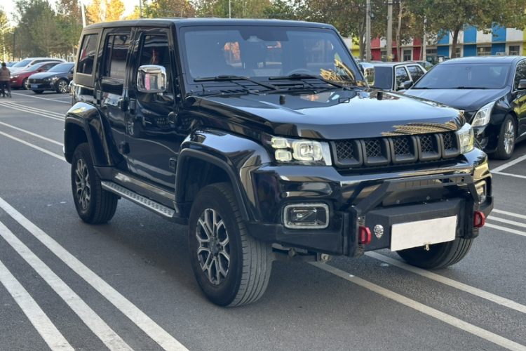 北京BJ40 2020款 2.0T 自动四驱城市猎人版侠客型车身外观6004