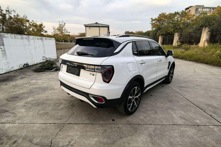 领克01 2017款 2.0T 两驱型Pro版车身外观6006