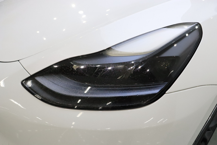 特斯拉 Model Y 2022款 Performance高性能全轮驱动版车身外观6002