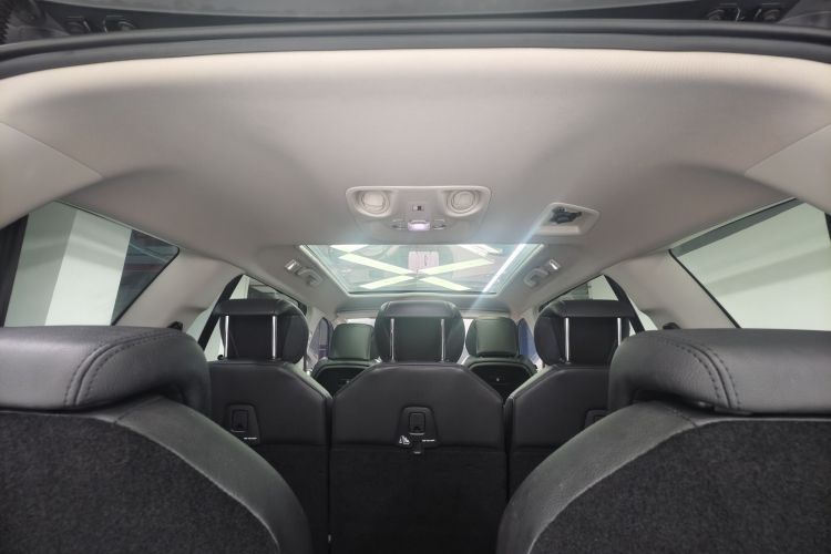 雪铁龙 C4 PICASSO 2015款 Grand 1.6T 豪华型 7座局部细节22