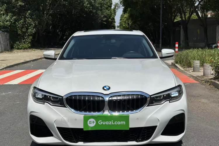 宝马3系 2021款 改款二 320Li M运动套装车身外观6003