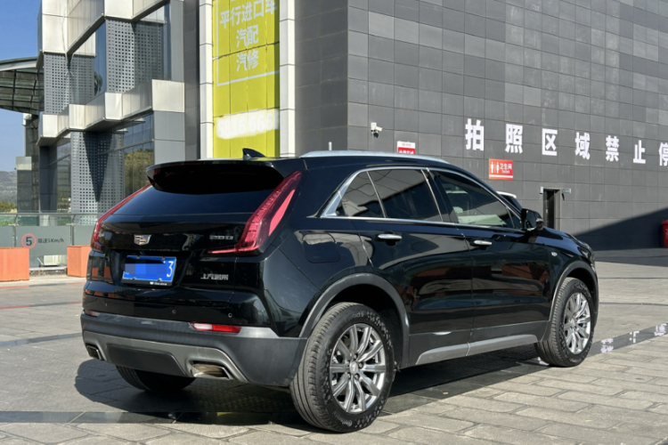 凯迪拉克XT4 2020款 28T 两驱领先型车身外观6003