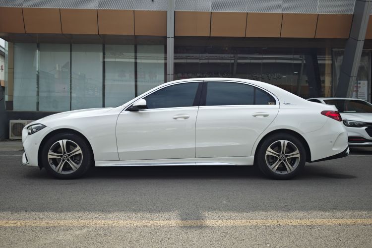 奔驰C级 2022款 C 200 L 运动版车身外观6003