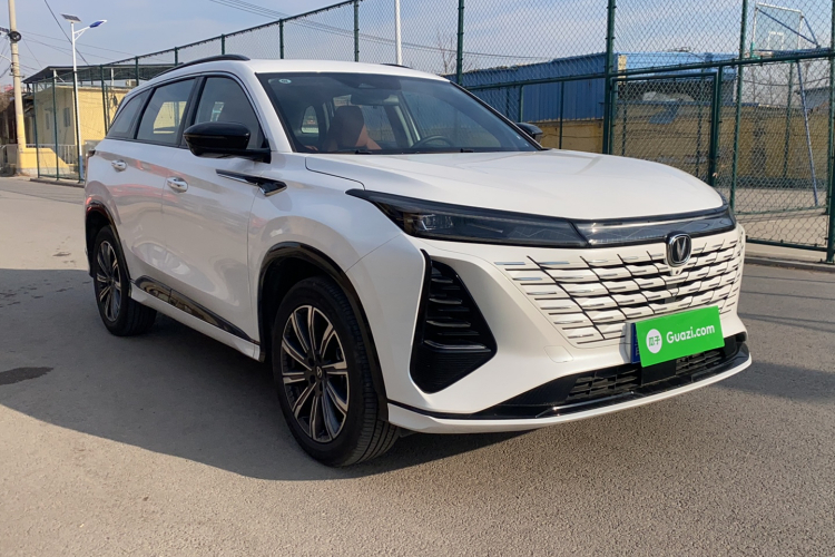 长安CS75 PLUS 2024款 第三代 冠军版 2.0T 智驾劲擎型车身外观6002