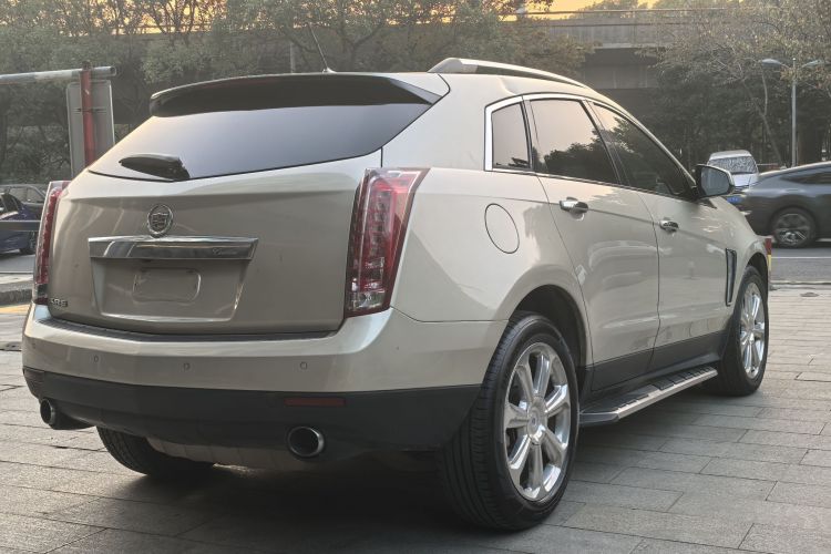 凯迪拉克SRX 2013款 3.6L 旗舰型车身外观6006