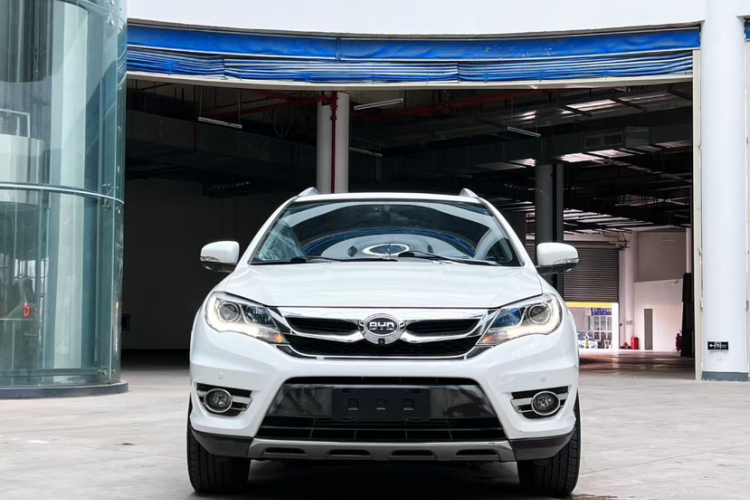 比亚迪S7 2016款 2.0T 自动尊贵型Plus车身外观6004