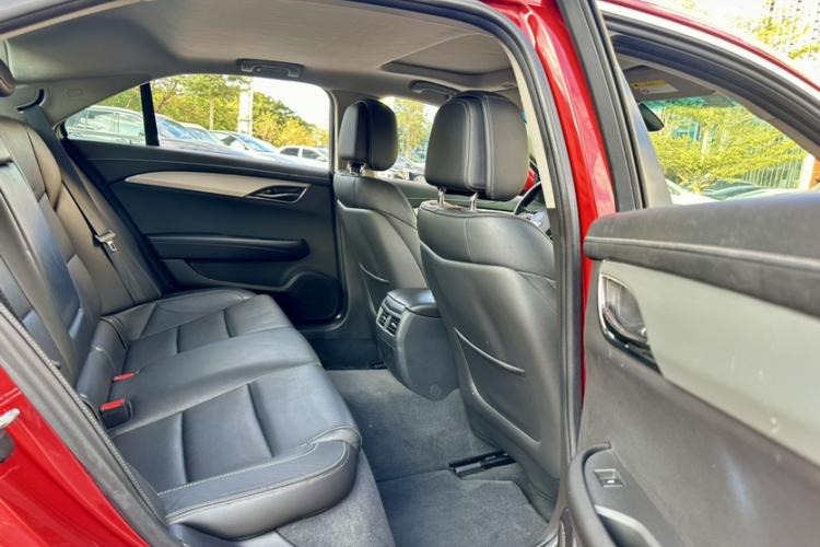 凯迪拉克ATS-L 2016款 28T 时尚型中控内饰7011