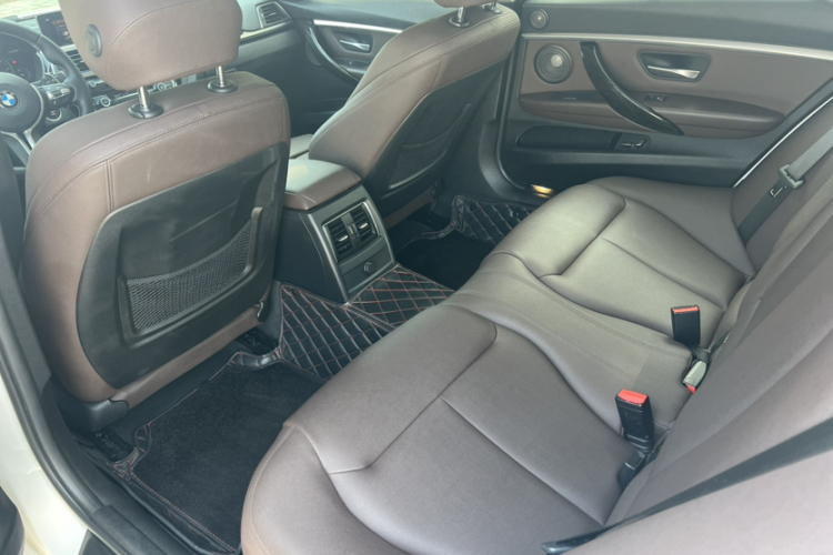 宝马3系 2018款 320Li M运动曜夜版中控内饰7005