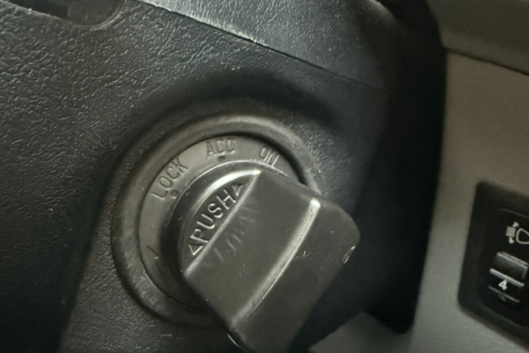 东南 V3菱悦 2015款 1.5L 手动风采版局部细节9002