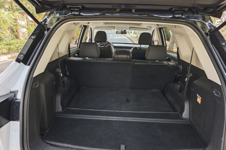 中国重汽VGV VGV U70 2020款 1.5T 自动智享豪华版 7座中控内饰7005