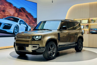 路虎卫士 2023款 改款 110 3.0T P400 X-DYNAMIC HSE