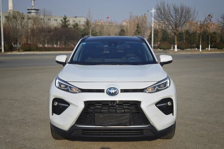 丰田 威兰达 2023款 双擎 2.5L E-CVT四驱尊贵版车身外观6005