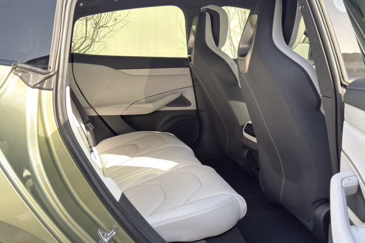 小米汽车 小米SU7 2024款 后驱标准创始版中控内饰7004