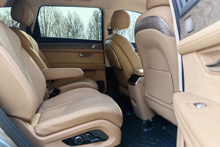 鸿蒙智行 问界M7 2022款 1.5T 后驱舒适版中控内饰7004