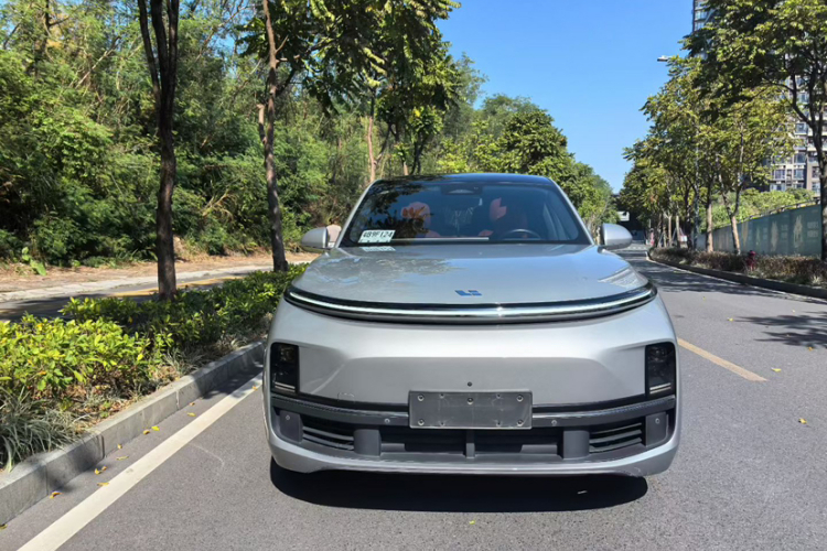 理想汽车 理想L8 2023款 Pro车身外观6004