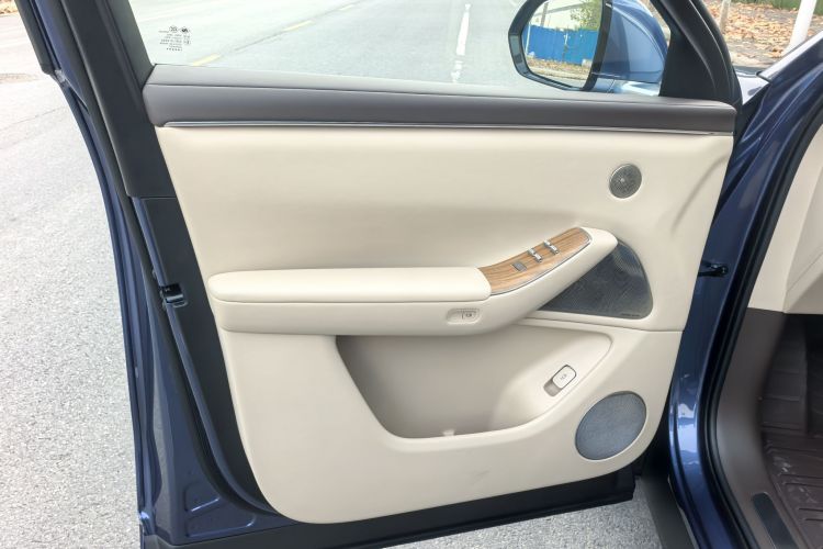 鸿蒙智行 问界M7 2026款 增程 Max四驱版 5座中控内饰7009