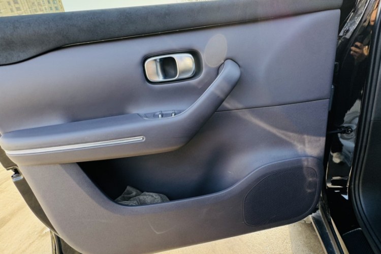 零跑汽车 零跑C16 2024款 增程 200激光雷达版中控内饰7002