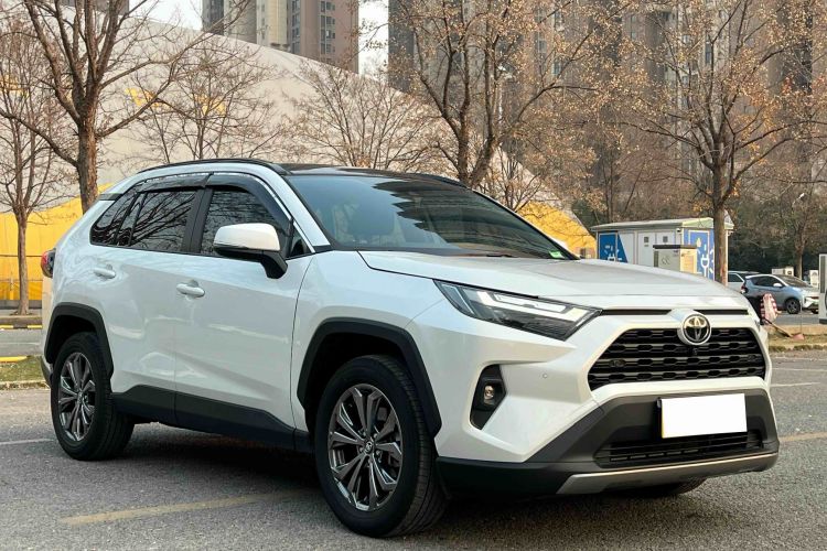 丰田 RAV4荣放 2023款 2.0L CVT两驱风尚Plus版车身外观6002