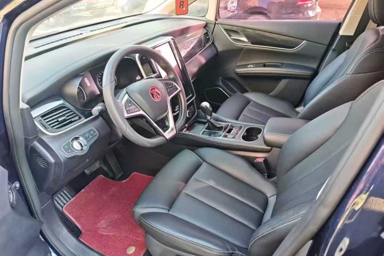 比亚迪 宋MAX 2017款 1.5T 自动智联豪华型 7座中控内饰7002