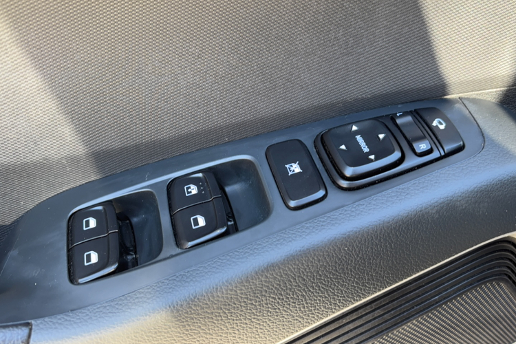 北京现代ix35 2018款 2.0L 自动两驱智勇·畅享版中控内饰7005