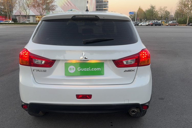 三菱 劲炫ASX 2018款 1.6L 手动两驱灵动版车身外观6005