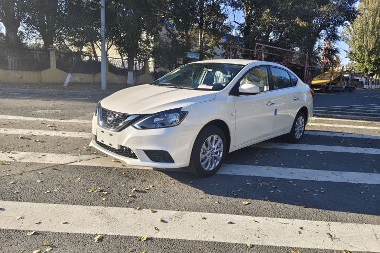 日产 轩逸 2024款 改款三 经典 1.6XE CVT舒适版车身外观1