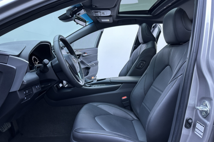 丰田 亚洲龙 2019款 2.0L 豪华版 国VI局部细节19