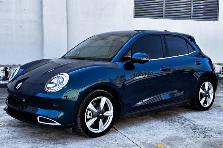 欧拉好猫 2023款 401km标准续航 豪华型 磷酸铁锂车身外观6005