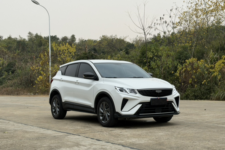 吉利汽车 缤越 2025款 1.5L CVT超能版车身外观6002