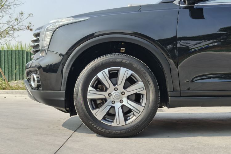 广汽传祺 传祺GS7 2017款 320T 两驱豪华智联型车身外观6007