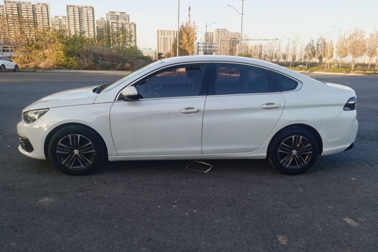 标致308 2018款 1.6L 手动时尚版车身外观6005