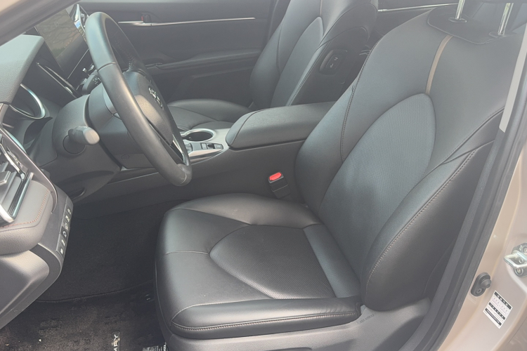 丰田 凯美瑞 2023款 2.0G 豪华版局部细节19