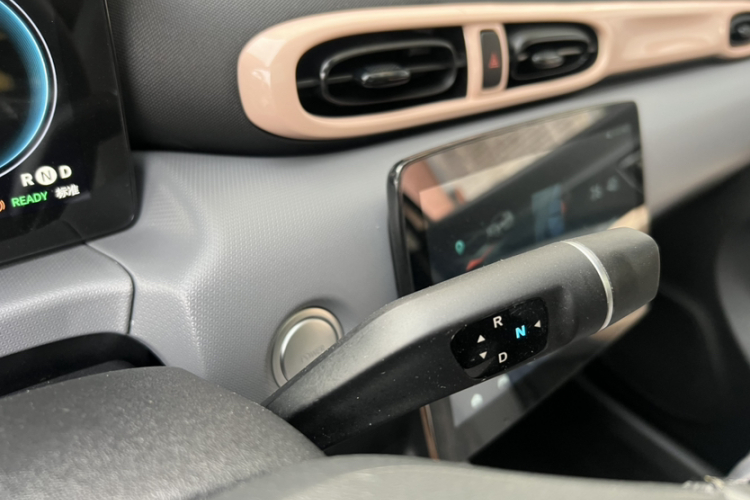 零跑汽车 零跑T03 2021款 400豪华Pro版局部细节18