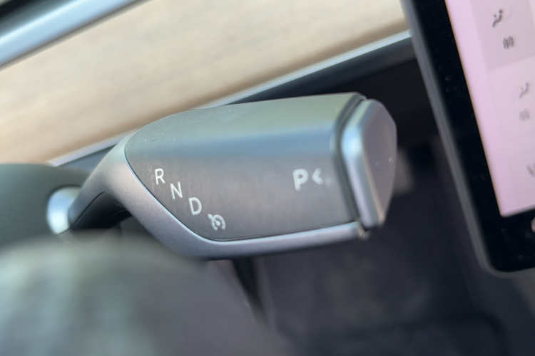 特斯拉 Model 3 2020款 改款 长续航后轮驱动版局部细节18