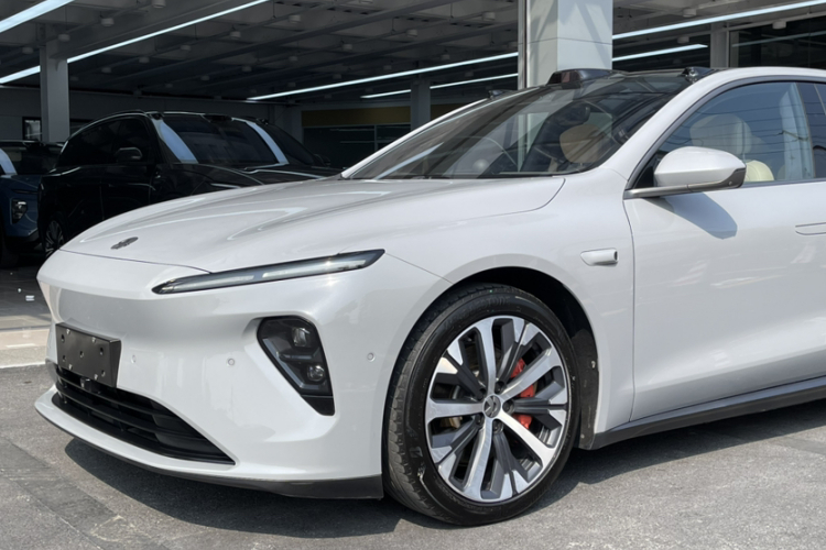 蔚来ET7 2022款 100kWh 首发版车身外观6010