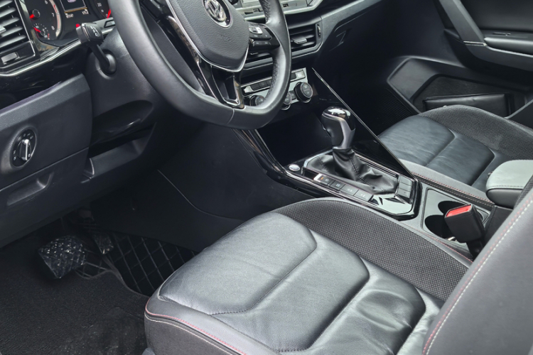 大众 探岳 2019款 330TSI 两驱豪华型 国VI中控内饰7002