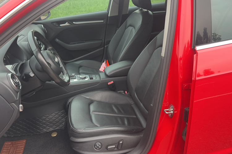 奥迪A3 2015款 Sportback 40 TFSI 自动舒适型局部细节19