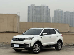 长安CS55 2019款 1.5T 手动炫色型 国VI