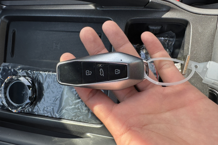 奇瑞iCAR 03T 2024款 501km 四驱长续航版中控内饰7010