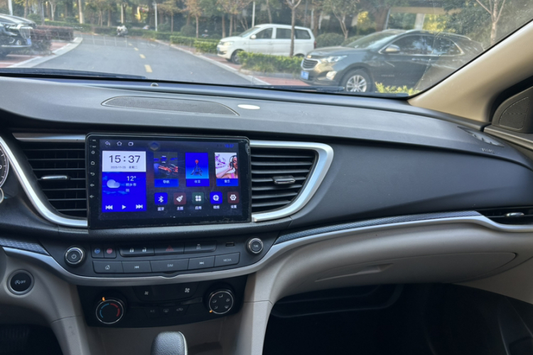 别克 英朗 2021款 典范 1.5L 自动精英型局部细节24