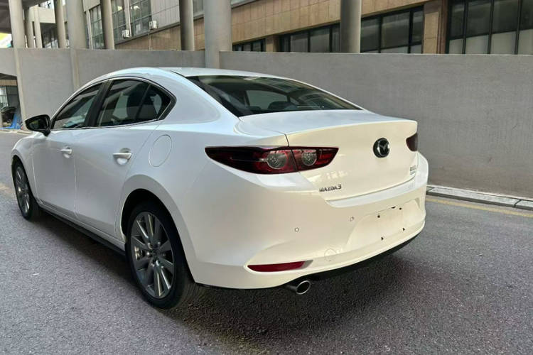 马自达3 昂克赛拉 2020款 2.0L 自动质炫版车身外观6003