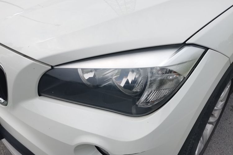 宝马X1 2015款 sDrive18i 时尚晋级版局部细节9001