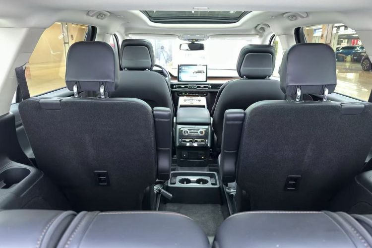 林肯 飞行家 2020款 3.0T V6 四驱尊享版中控内饰7010