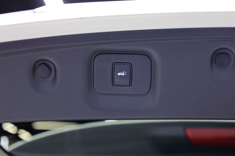 英菲尼迪QX60(进口) 2014款 2.5 S/C Hybrid 四驱全能版局部细节9002