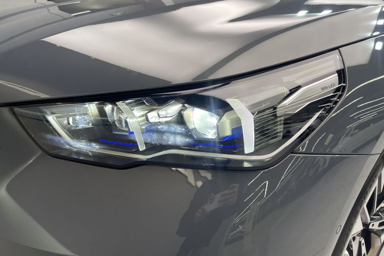 宝马5系 2024款 530Li 尊享型 豪华套装车身外观6009