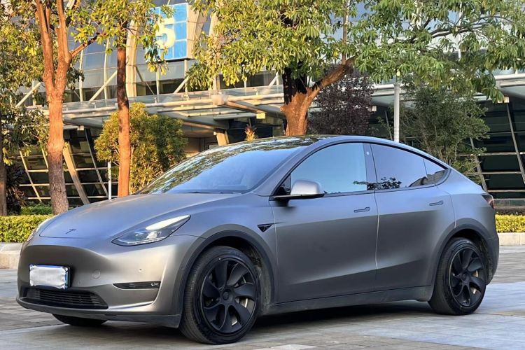 特斯拉 Model Y 2022款 长续航全轮驱动版车身外观6002