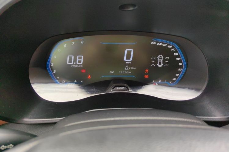 五菱汽车 五菱宏光S3 2018款 1.5L 手动豪华型 国V中控内饰15