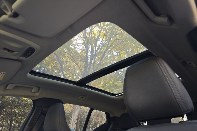 沃尔沃XC40 2022款 T4 四驱智行时尚版局部细节22