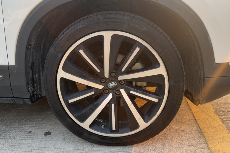 奔腾T77 2019款 230 TID 自动豪华型 国V车身外观6008