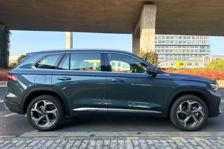 吉利汽车 星越L 2024款 2.0TD DCT EVO两驱长风版车身外观6001